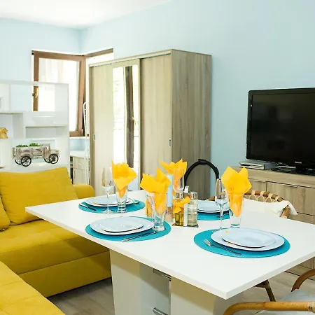 Sunny With Parking Near The Sea In Briz, By Flat Mаnаger Apartment Varna